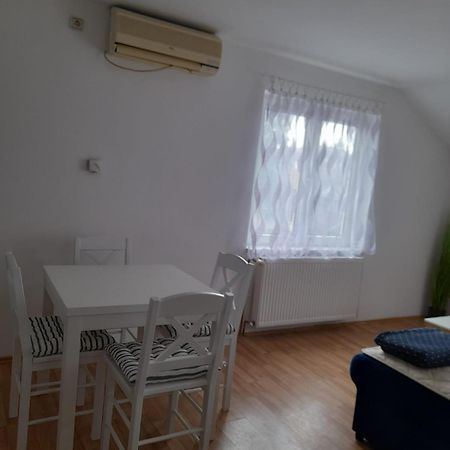 Apartman Giovanni Aranđelovac Extérieur photo